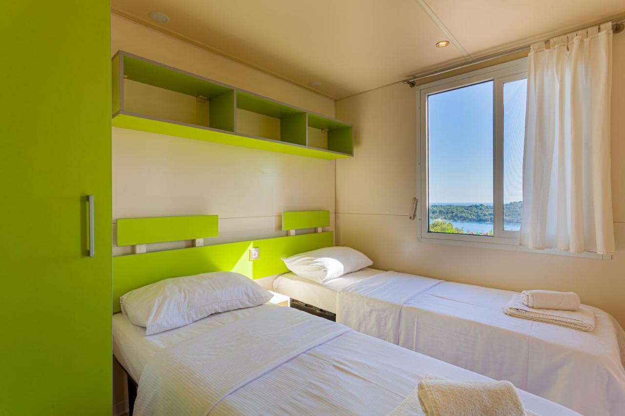 Mobile Homes Lussmarin Mali Lošinj Exterior foto